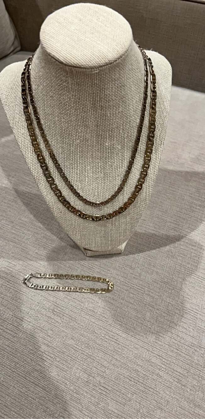 Gold-Tone Women's Necklace & Bracelet Set